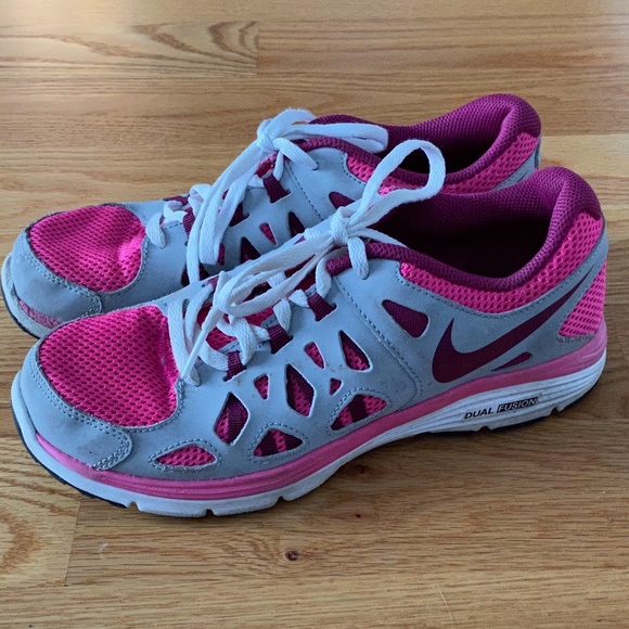 Nike Duel Fusion Run 2 (Youth 6/Women's 7.5) - Picture 1 of 7
